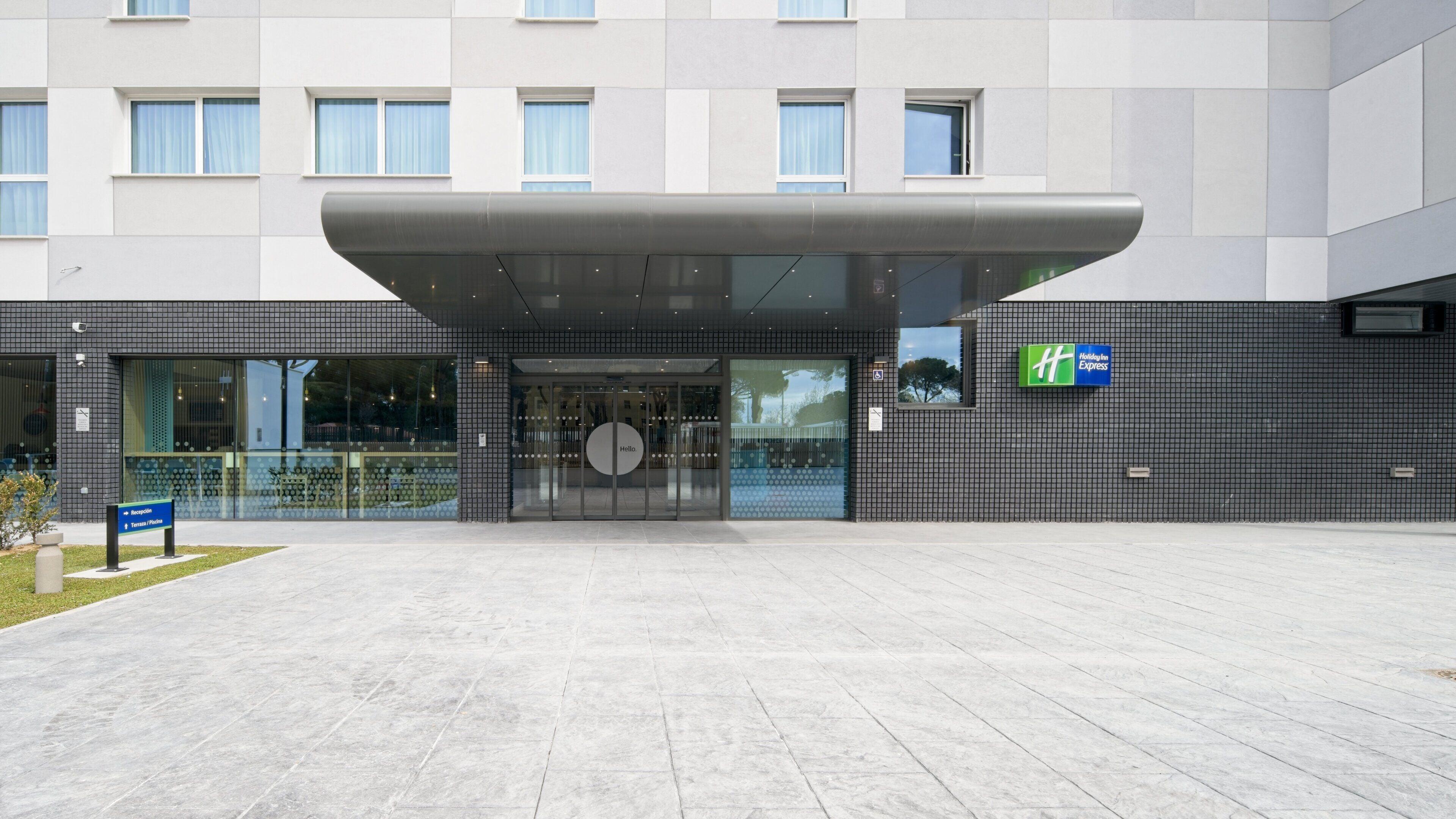 Holiday Inn Express - Madrid - Airport By Ihg — Photos 3